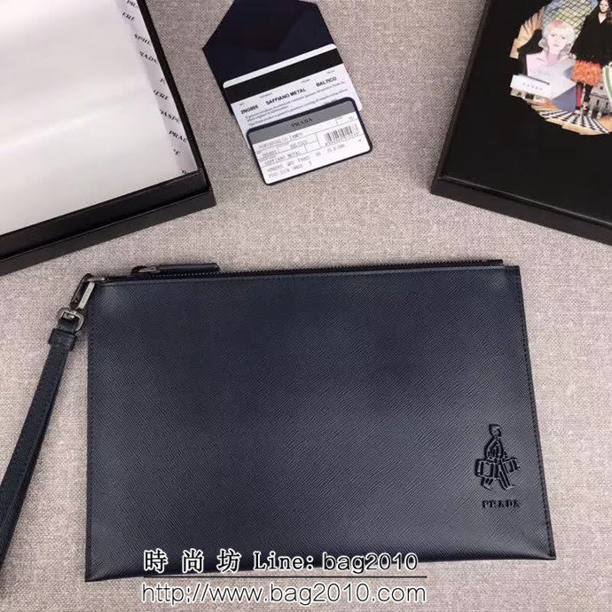 PRADA普拉達 專櫃最新同色標誌 頂級原單十字紋牛皮 男士手包 2NG005 DD1723